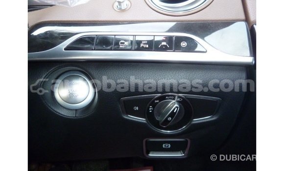 Buy Import Mercedes-Benz 190 (W201) White Car in Import - Dubai in Abaco Buy Import Mercedes-Benz 190 (W201) White Car in Import - Dubai in Abaco