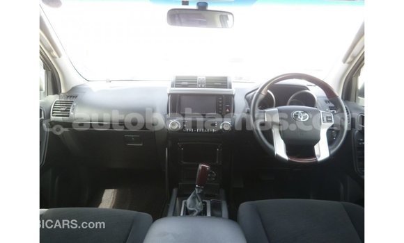 Buy Import Toyota Prado White Car in Import - Dubai in Abaco Buy Import Toyota Prado White Car in Import - Dubai in Abaco