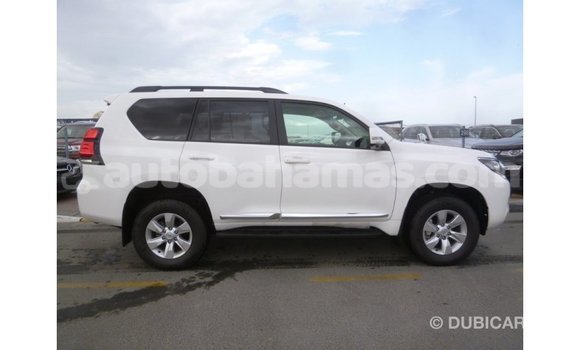 Buy Import Toyota Prado White Car in Import - Dubai in Abaco Buy Import Toyota Prado White Car in Import - Dubai in Abaco