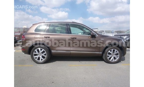 Buy Import Volkswagen Touareg Brown Car in Import - Dubai in Abaco Buy Import Volkswagen Touareg Brown Car in Import - Dubai in Abaco