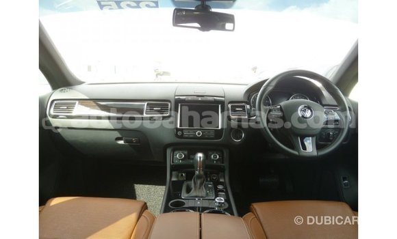Buy Import Volkswagen Touareg Brown Car in Import - Dubai in Abaco Buy Import Volkswagen Touareg Brown Car in Import - Dubai in Abaco