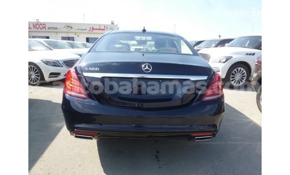 Buy Import Mercedes-Benz 190 (W201) Blue Car in Import - Dubai in Abaco Buy Import Mercedes-Benz 190 (W201) Blue Car in Import - Dubai in Abaco