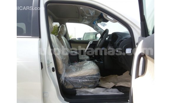 Buy Import Toyota Prado White Car in Import - Dubai in Abaco Buy Import Toyota Prado White Car in Import - Dubai in Abaco