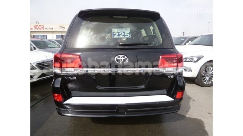 Big with watermark 92455ac8 8aee 4156 90af 3de9ff2906ea