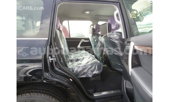 Buy Import Toyota Land Cruiser Black Car in Import - Dubai in Abaco Buy Import Toyota Land Cruiser Black Car in Import - Dubai in Abaco