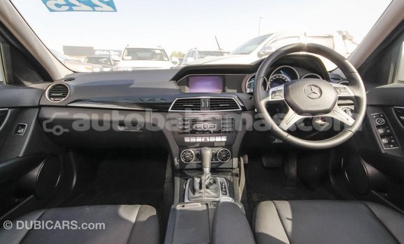 Buy Import Mercedes-Benz 200 White Car in Import - Dubai in Abaco Buy Import Mercedes-Benz 200 White Car in Import - Dubai in Abaco