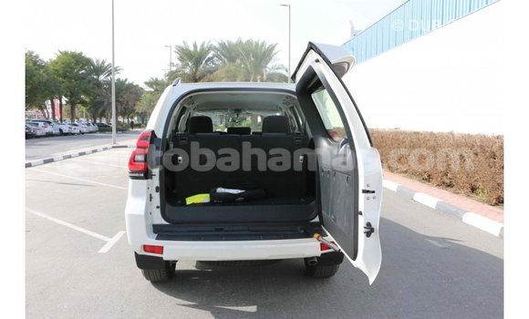 Buy Import Toyota Prado White Car in Import - Dubai in Abaco Buy Import Toyota Prado White Car in Import - Dubai in Abaco