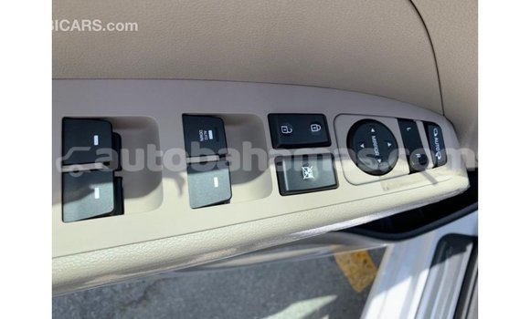 Buy Import Hyundai Elantra White Car in Import - Dubai in Abaco Buy Import Hyundai Elantra White Car in Import - Dubai in Abaco