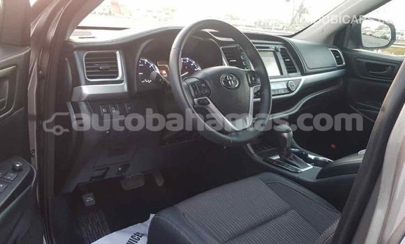 Buy Import Toyota Highlander Other Car in Import - Dubai in Abaco Buy Import Toyota Highlander Other Car in Import - Dubai in Abaco