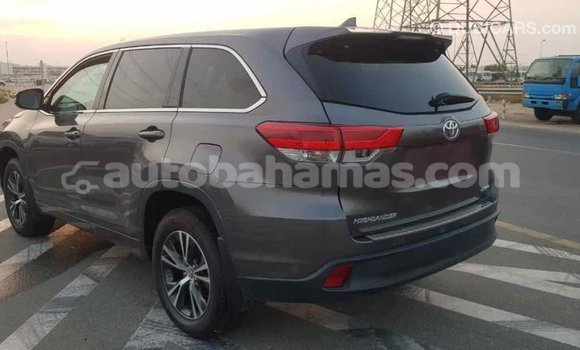 Buy Import Toyota Highlander Other Car in Import - Dubai in Abaco Buy Import Toyota Highlander Other Car in Import - Dubai in Abaco