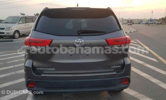 Buy Import Toyota Highlander Other Car in Import - Dubai in Abaco Buy Import Toyota Highlander Other Car in Import - Dubai in Abaco
