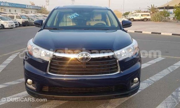 Buy Import Toyota Highlander Blue Car in Import - Dubai in Abaco Buy Import Toyota Highlander Blue Car in Import - Dubai in Abaco
