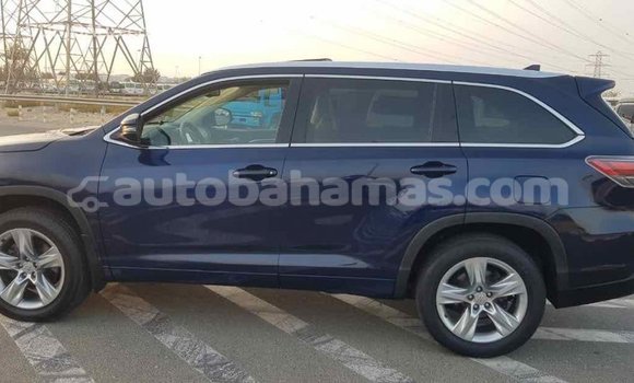 Buy Import Toyota Highlander Blue Car in Import - Dubai in Abaco Buy Import Toyota Highlander Blue Car in Import - Dubai in Abaco