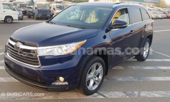 Buy Import Toyota Highlander Blue Car in Import - Dubai in Abaco Buy Import Toyota Highlander Blue Car in Import - Dubai in Abaco