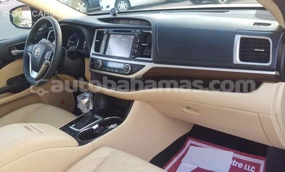 Buy Import Toyota Highlander Blue Car in Import - Dubai in Abaco Buy Import Toyota Highlander Blue Car in Import - Dubai in Abaco
