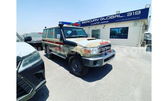 Buy Import Toyota Land Cruiser White Car in Import - Dubai in Abaco Buy Import Toyota Land Cruiser White Car in Import - Dubai in Abaco