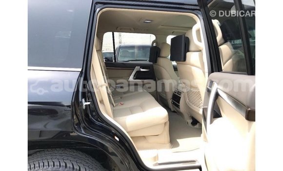 Buy Import Toyota Land Cruiser Black Car in Import - Dubai in Abaco Buy Import Toyota Land Cruiser Black Car in Import - Dubai in Abaco