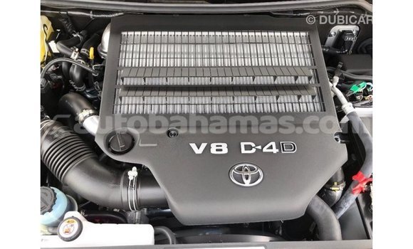 Buy Import Toyota Land Cruiser Black Car in Import - Dubai in Abaco Buy Import Toyota Land Cruiser Black Car in Import - Dubai in Abaco