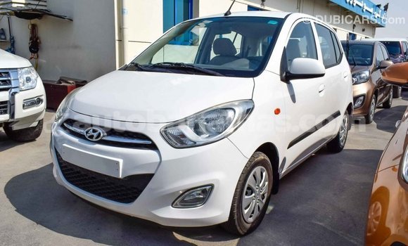 Buy Import Hyundai i10 White Car in Import - Dubai in Abaco Buy Import Hyundai i10 White Car in Import - Dubai in Abaco