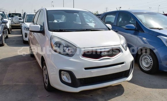 Buy Import Kia Picanto White Car in Import - Dubai in Abaco