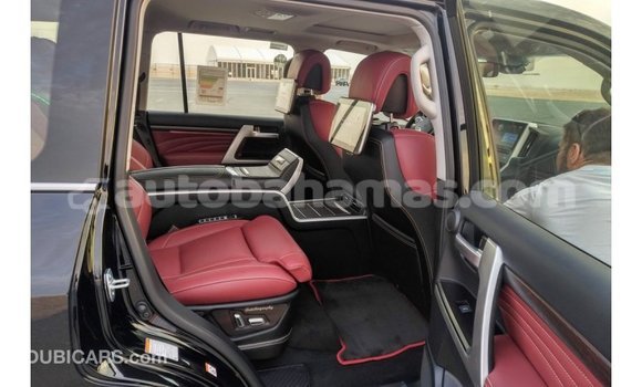 Buy Import Toyota Land Cruiser Black Car in Import - Dubai in Abaco Buy Import Toyota Land Cruiser Black Car in Import - Dubai in Abaco