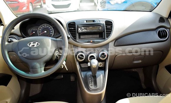 Buy Import Hyundai i10 Beige Car in Import - Dubai in Abaco Buy Import Hyundai i10 Beige Car in Import - Dubai in Abaco
