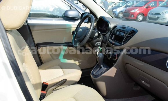 Buy Import Hyundai i10 Beige Car in Import - Dubai in Abaco Buy Import Hyundai i10 Beige Car in Import - Dubai in Abaco