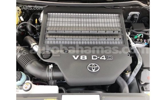 Buy Import Toyota Land Cruiser Black Car in Import - Dubai in Abaco Buy Import Toyota Land Cruiser Black Car in Import - Dubai in Abaco