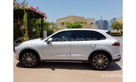 Buy Import Porsche Cayenne White Car in Import - Dubai in Abaco Buy Import Porsche Cayenne White Car in Import - Dubai in Abaco