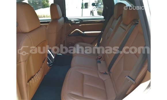 Buy Import Porsche Cayenne White Car in Import - Dubai in Abaco Buy Import Porsche Cayenne White Car in Import - Dubai in Abaco