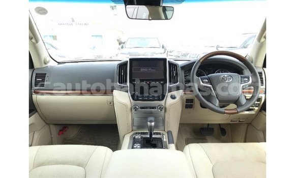Buy Import Toyota Land Cruiser White Car in Import - Dubai in Abaco Buy Import Toyota Land Cruiser White Car in Import - Dubai in Abaco
