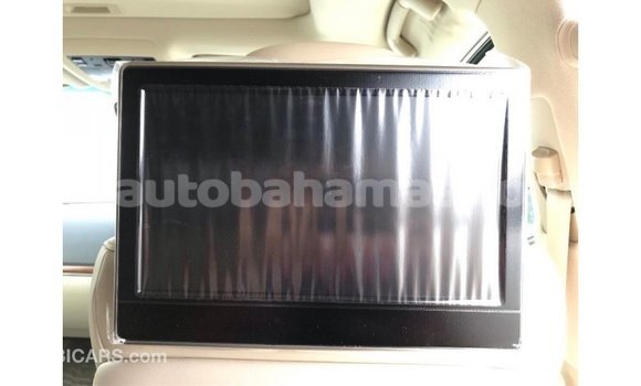 Buy Import Toyota Land Cruiser White Car in Import - Dubai in Abaco Buy Import Toyota Land Cruiser White Car in Import - Dubai in Abaco