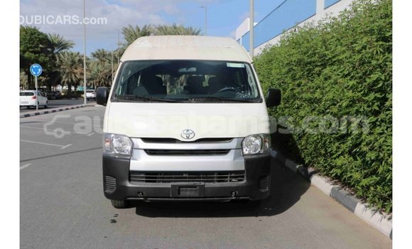 Buy Import Toyota Hiace White Car in Import - Dubai in Abaco Buy Import Toyota Hiace White Car in Import - Dubai in Abaco