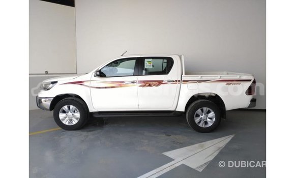 Buy Import Toyota Hilux White Car in Import - Dubai in Abaco Buy Import Toyota Hilux White Car in Import - Dubai in Abaco