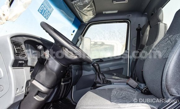 Buy Import Mercedes-Benz 190 (W201) White Car in Import - Dubai in Abaco Buy Import Mercedes-Benz 190 (W201) White Car in Import - Dubai in Abaco