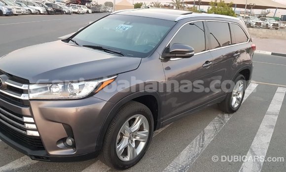 Buy Import Toyota Highlander Other Car in Import - Dubai in Abaco Buy Import Toyota Highlander Other Car in Import - Dubai in Abaco