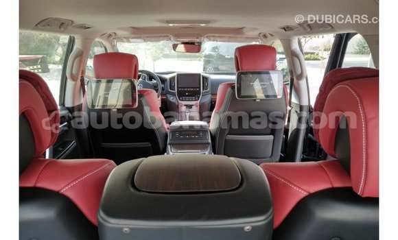 Buy Import Toyota Land Cruiser Black Car in Import - Dubai in Abaco Buy Import Toyota Land Cruiser Black Car in Import - Dubai in Abaco