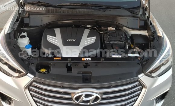 Buy Import Hyundai Santa Fe Other Car in Import - Dubai in Abaco Buy Import Hyundai Santa Fe Other Car in Import - Dubai in Abaco