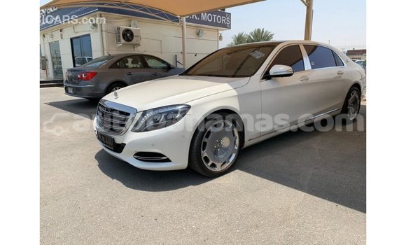 Buy Import Mercedes-Benz 190 (W201) White Car in Import - Dubai in Abaco Buy Import Mercedes-Benz 190 (W201) White Car in Import - Dubai in Abaco