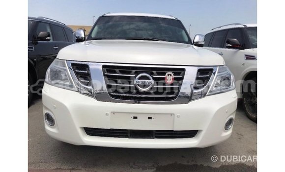 Buy Import Nissan Patrol White Car in Import - Dubai in Abaco Buy Import Nissan Patrol White Car in Import - Dubai in Abaco