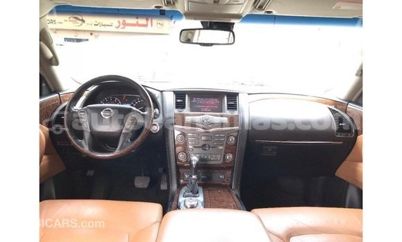 Buy Import Nissan Patrol White Car in Import - Dubai in Abaco Buy Import Nissan Patrol White Car in Import - Dubai in Abaco