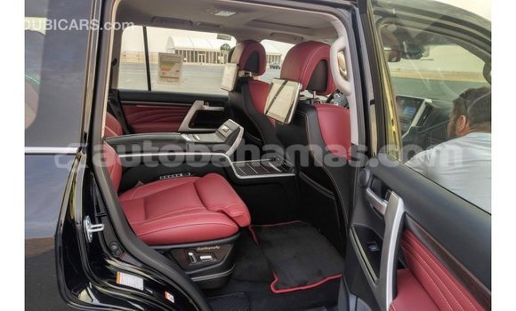 Buy Import Toyota Land Cruiser Black Car in Import - Dubai in Abaco Buy Import Toyota Land Cruiser Black Car in Import - Dubai in Abaco