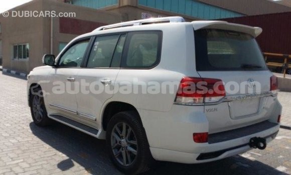 Buy Import Toyota Land Cruiser White Car in Import - Dubai in Abaco Buy Import Toyota Land Cruiser White Car in Import - Dubai in Abaco