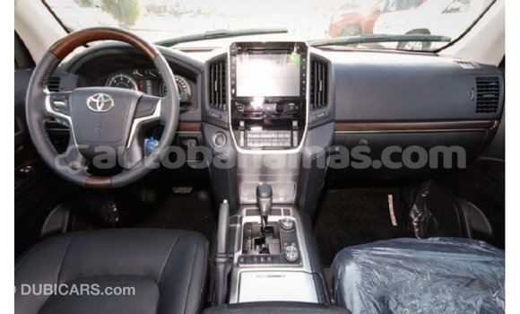 Buy Import Toyota Land Cruiser White Car in Import - Dubai in Abaco Buy Import Toyota Land Cruiser White Car in Import - Dubai in Abaco