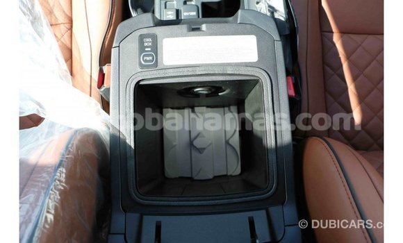 Buy Import Toyota Prado White Car in Import - Dubai in Abaco Buy Import Toyota Prado White Car in Import - Dubai in Abaco