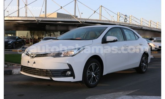 Buy Import Toyota Corolla White Car in Import - Dubai in Abaco Buy Import Toyota Corolla White Car in Import - Dubai in Abaco