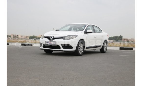 Buy Import Renault Fluence White Car in Import - Dubai in Abaco