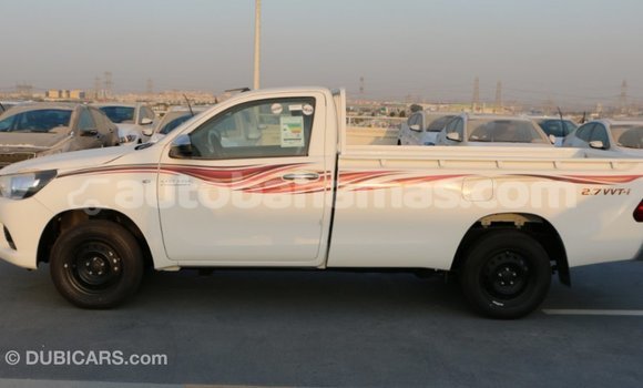 Buy Import Toyota Hilux White Car in Import - Dubai in Abaco Buy Import Toyota Hilux White Car in Import - Dubai in Abaco