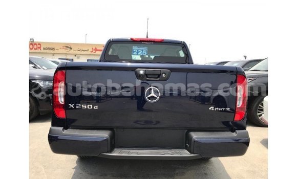 Buy Import Mercedes-Benz 250 Blue Car in Import - Dubai in Abaco Buy Import Mercedes-Benz 250 Blue Car in Import - Dubai in Abaco