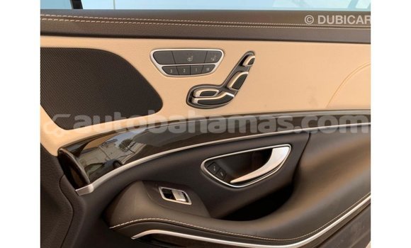 Buy Import Mercedes-Benz 190 (W201) White Car in Import - Dubai in Abaco Buy Import Mercedes-Benz 190 (W201) White Car in Import - Dubai in Abaco